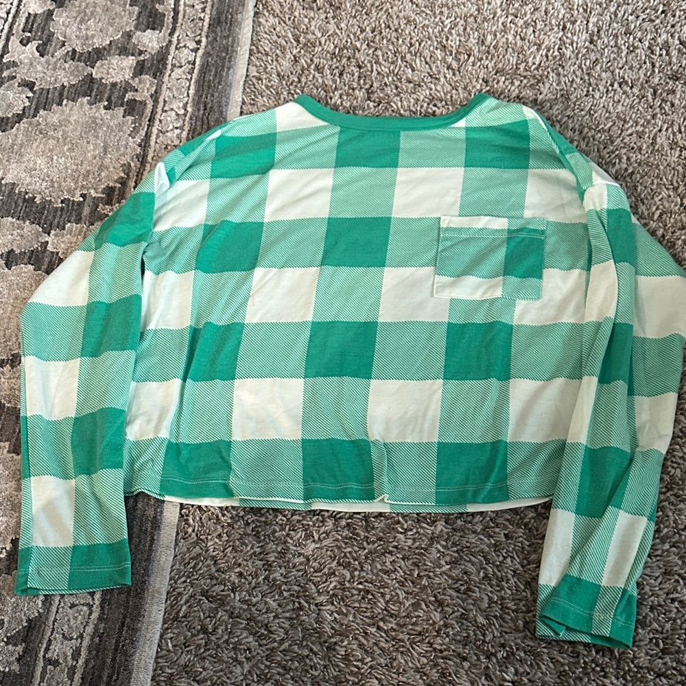 Colsie Green and White Plaid Pajama Top